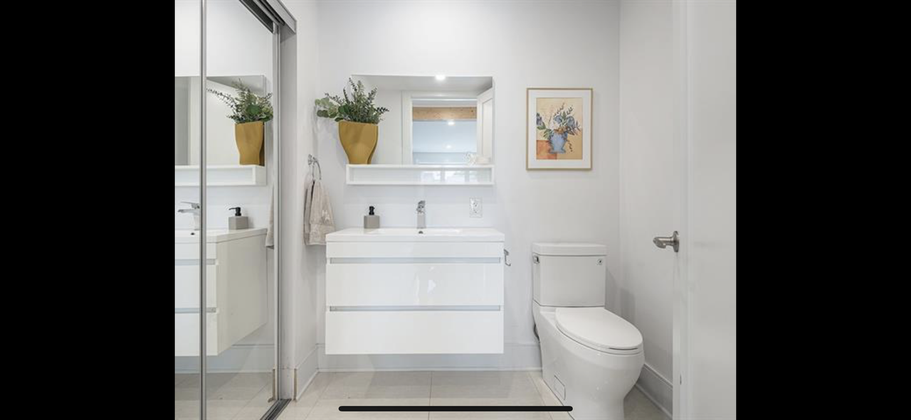 Bd Décarie & Av. Notre-Dame-de-Grâce - Photo 2 of 21