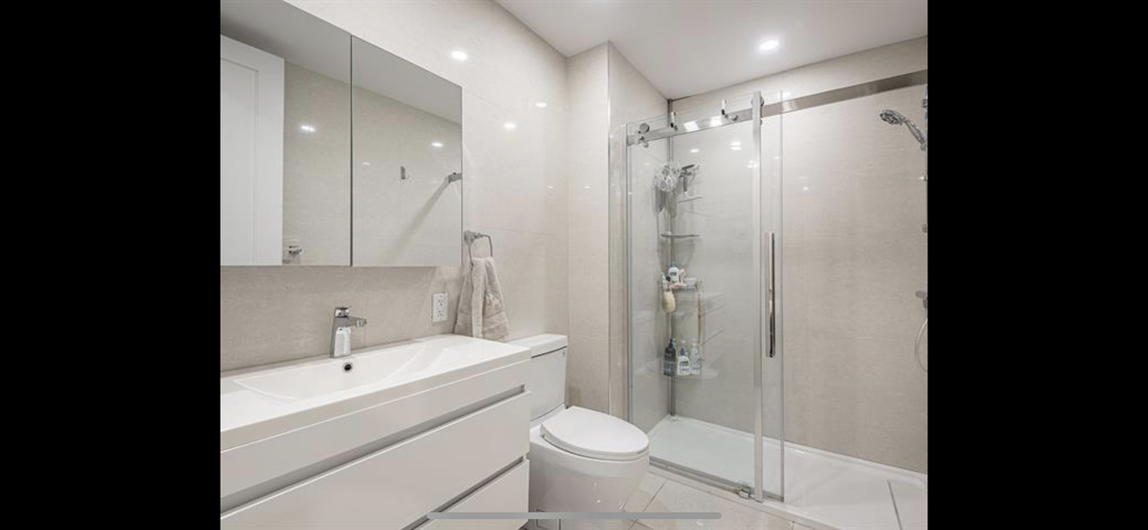 Bd Décarie & Av. Notre-Dame-de-Grâce - Photo 6 of 21