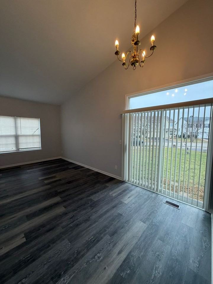 14121 Faulkner Court - Photo 6 of 22