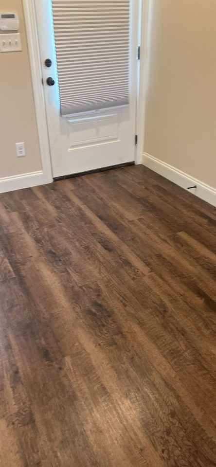 221 Keystone Dr - Photo 3 of 13