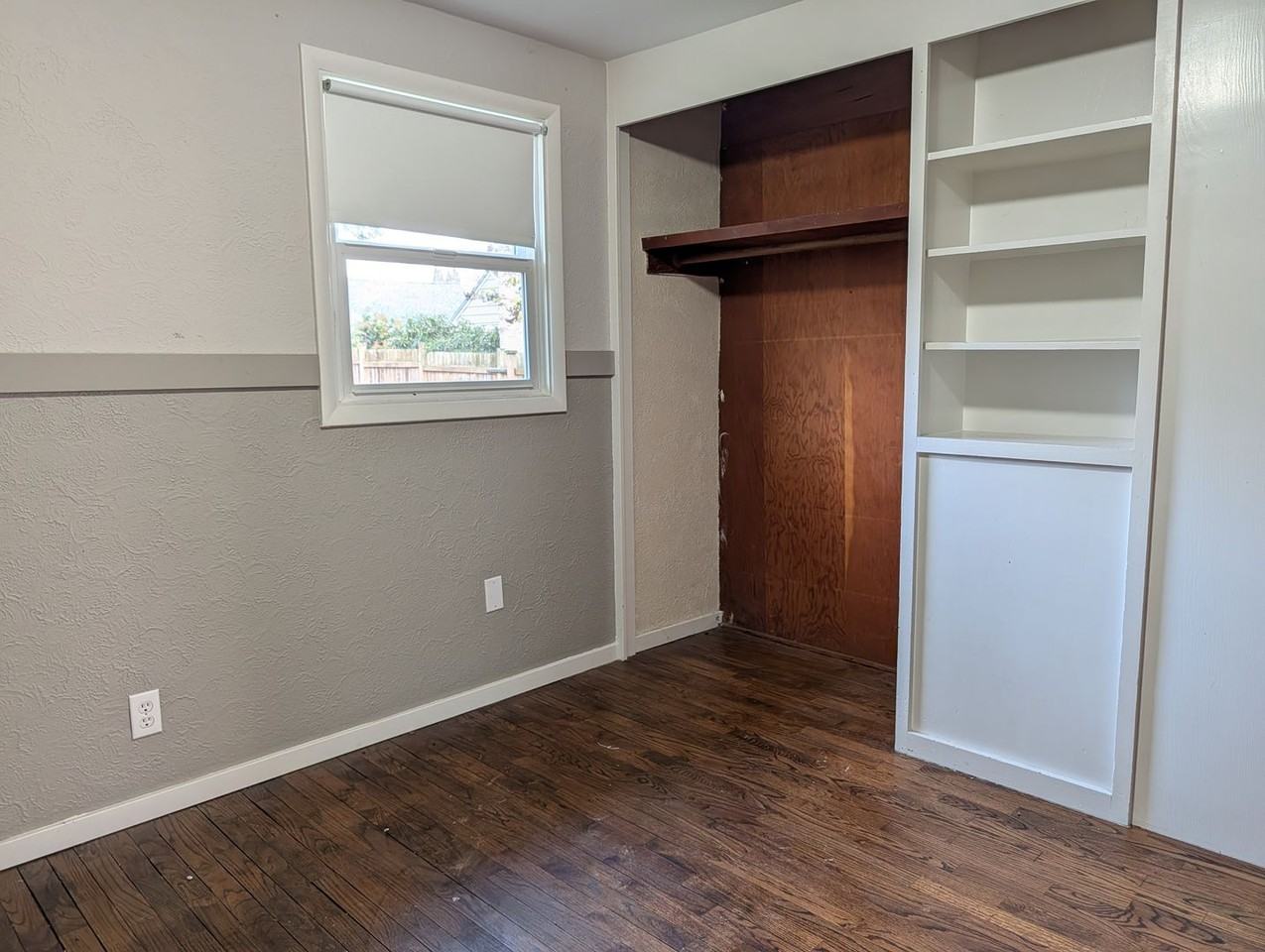 628 Jameson St - Photo 3 of 7