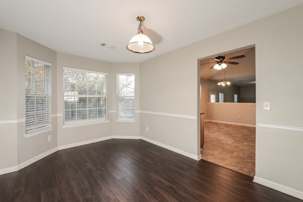 4350 Millenium View Ct - Photo 6 of 17