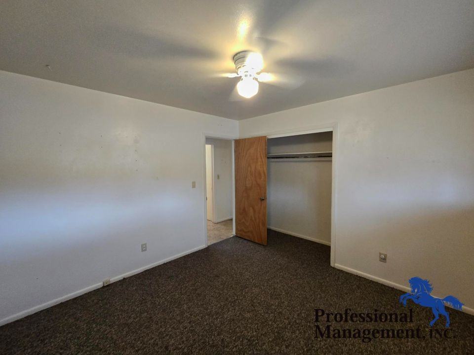 43 Adams St - Photo 5 of 8