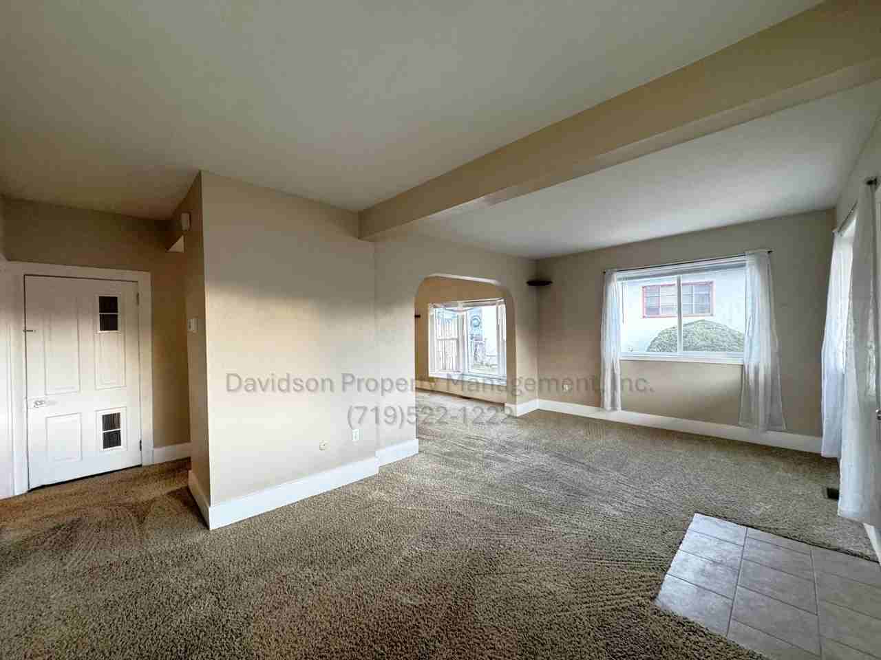 2206 W Platte Ave - Photo 4 of 28