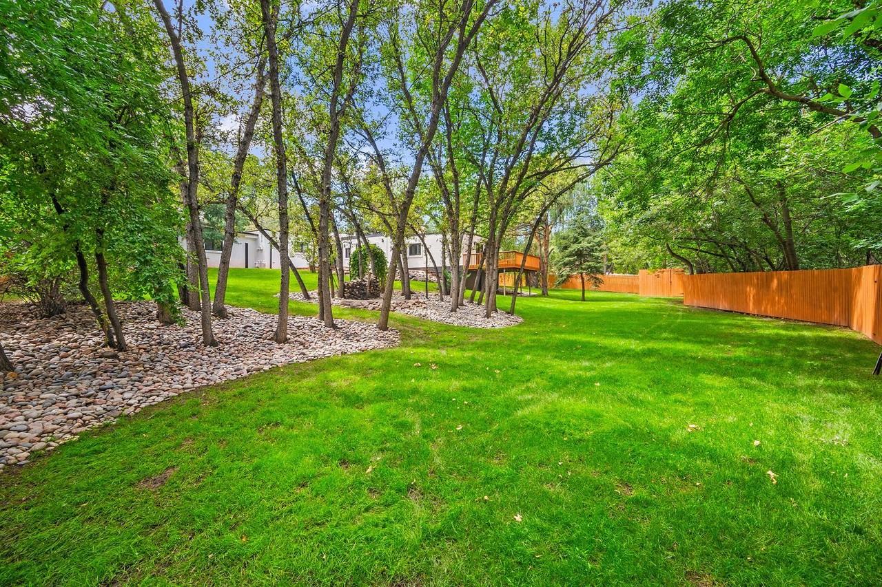 110 Vine St - Photo 2 of 50