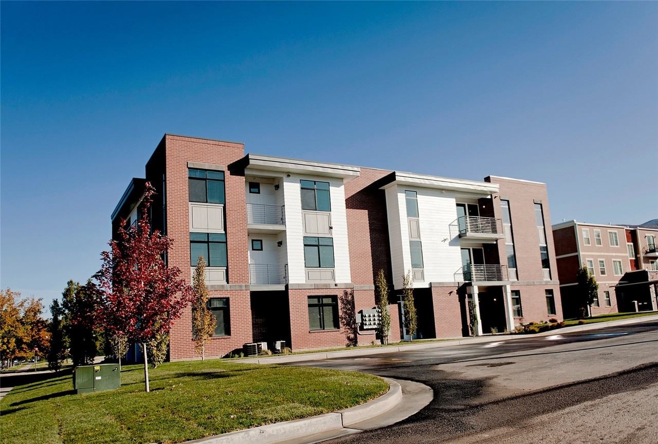 105 Ws - Photo 2 of 23