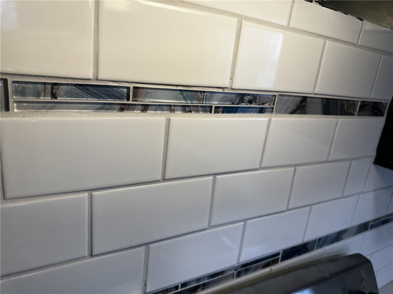 107 E Southwell St - Photo 6 of 12