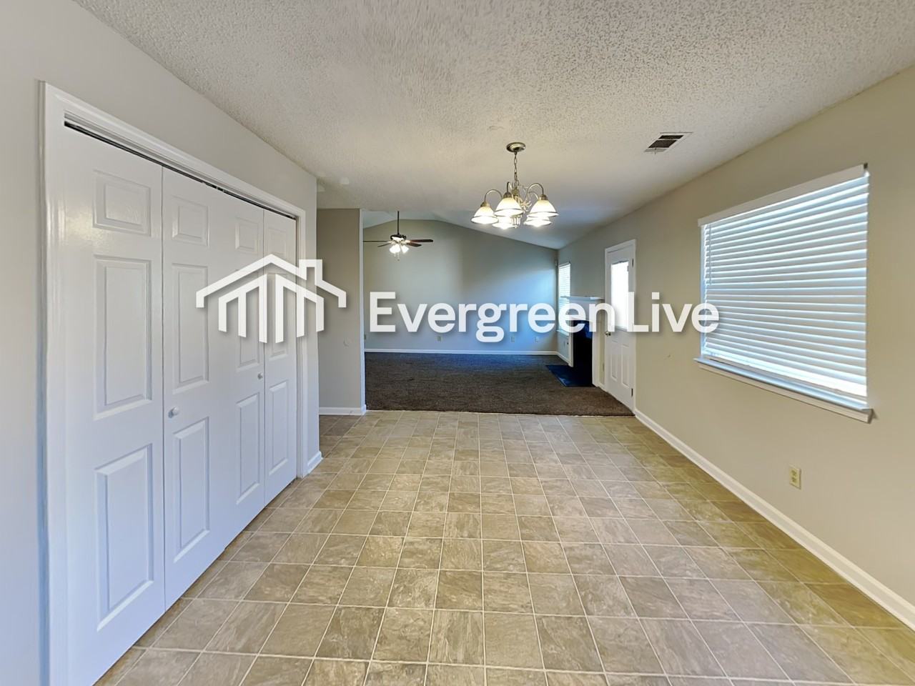 183 Regency Park Dr - Photo 6 of 16