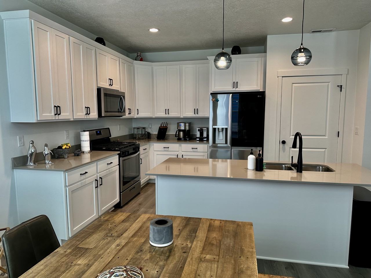 6649 W Skip Rock Rd - Photo 5 of 43