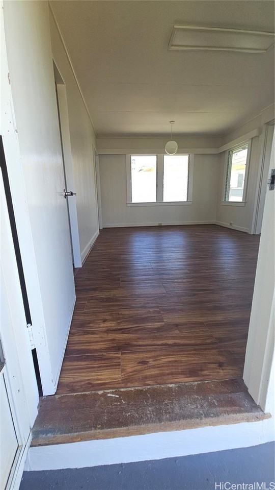 1247A 9th Ave - Photo 6 of 25