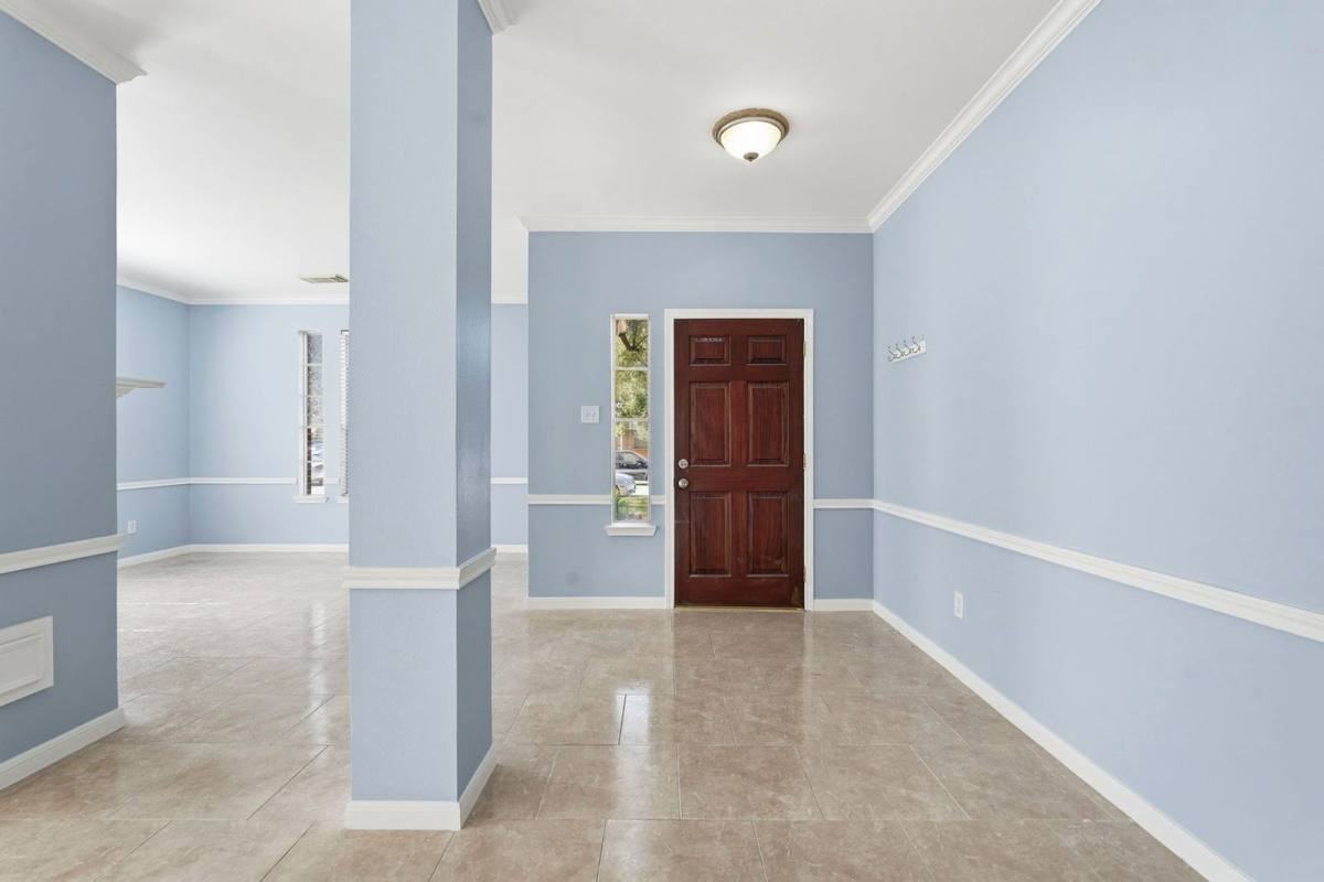 3311 Whitebud Dr - Photo 2 of 10