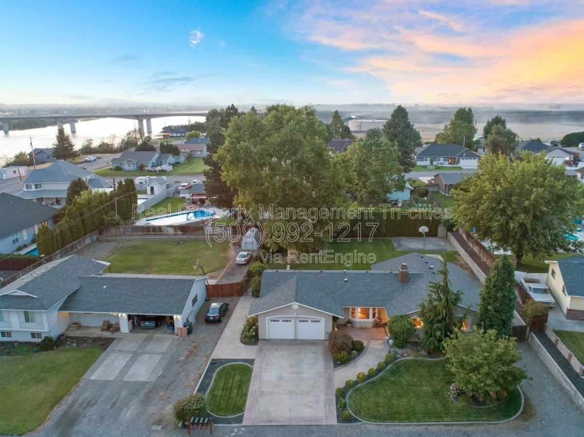 3812 R Circle #109 - Photo 3 of 10
