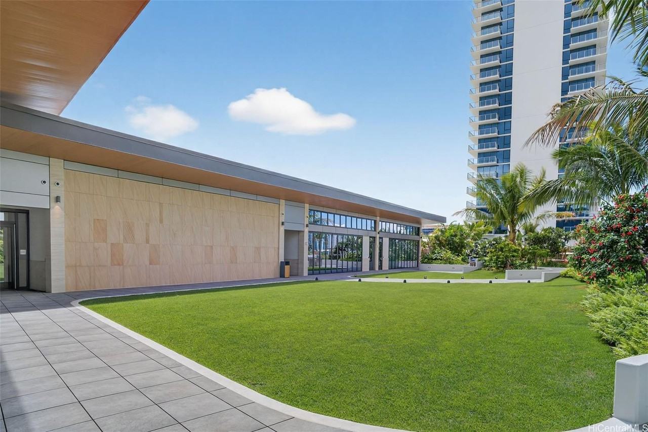 1500 Rycroft St #3618R - Photo 5 of 15