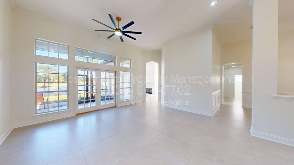 10061 Vineyard Lake Road East - Photo 6 of 10