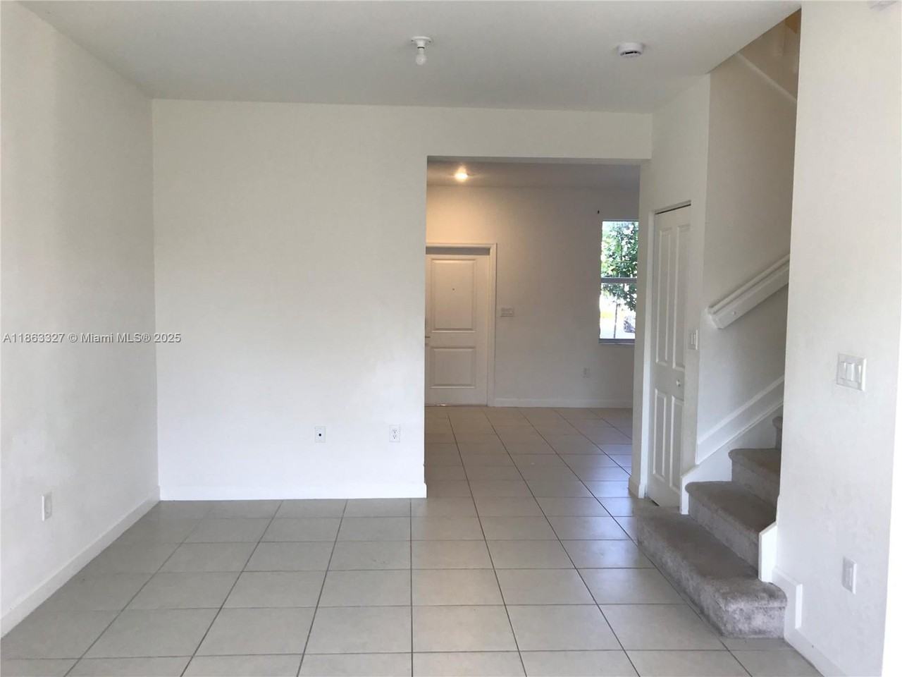 29236 Southwest 163rd Court #29236 - Photo 2 of 9