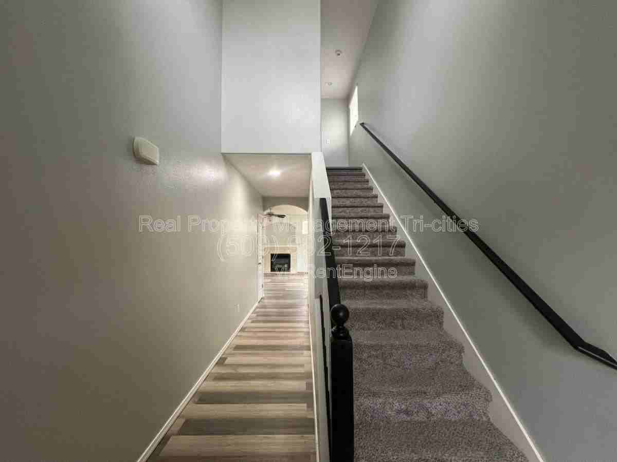 8013 West 5th Avenue - Photo 2 of 10