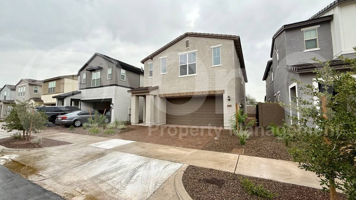 26420 N 24th Gln - Photo 6 of 10