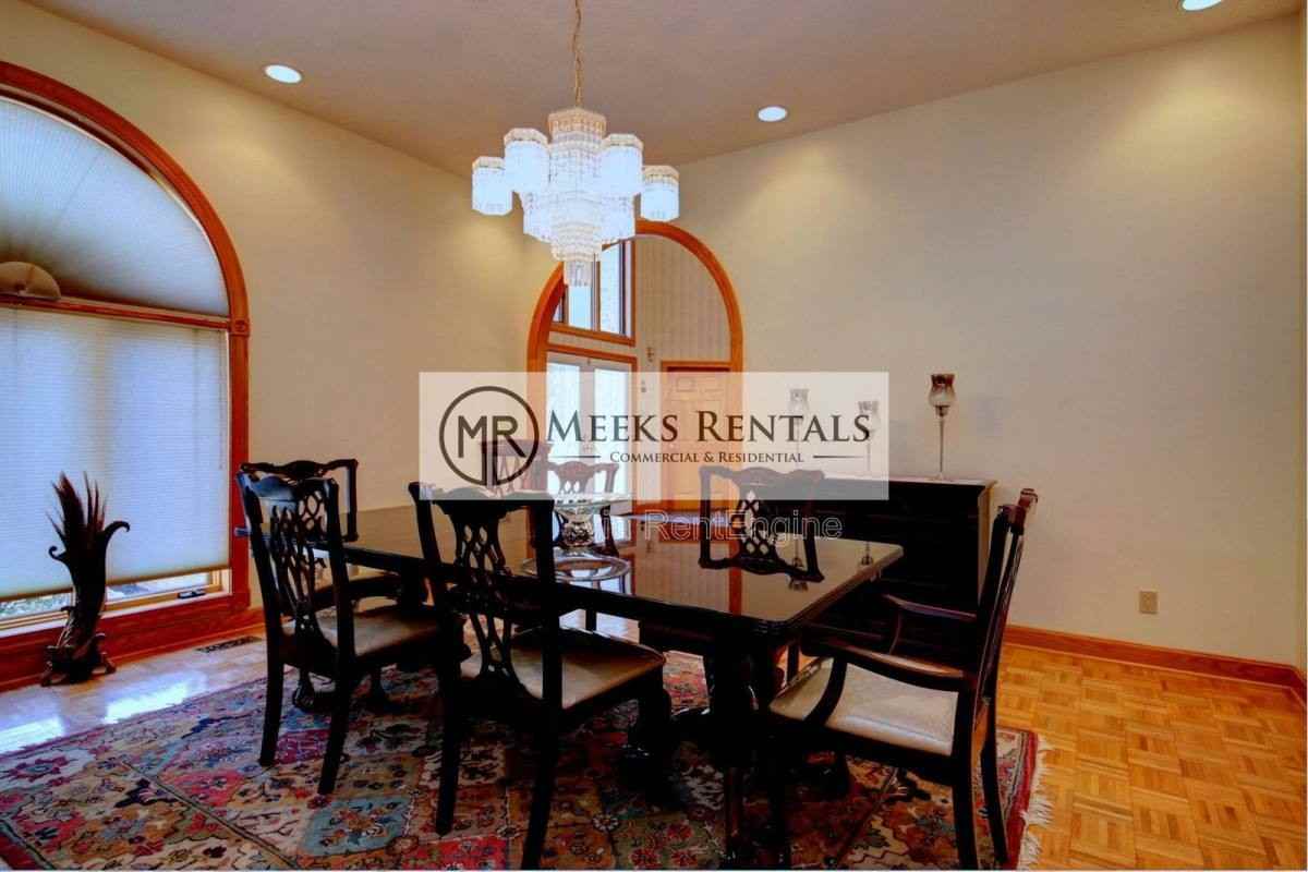 30 Bridlewood Rd - Photo 4 of 10