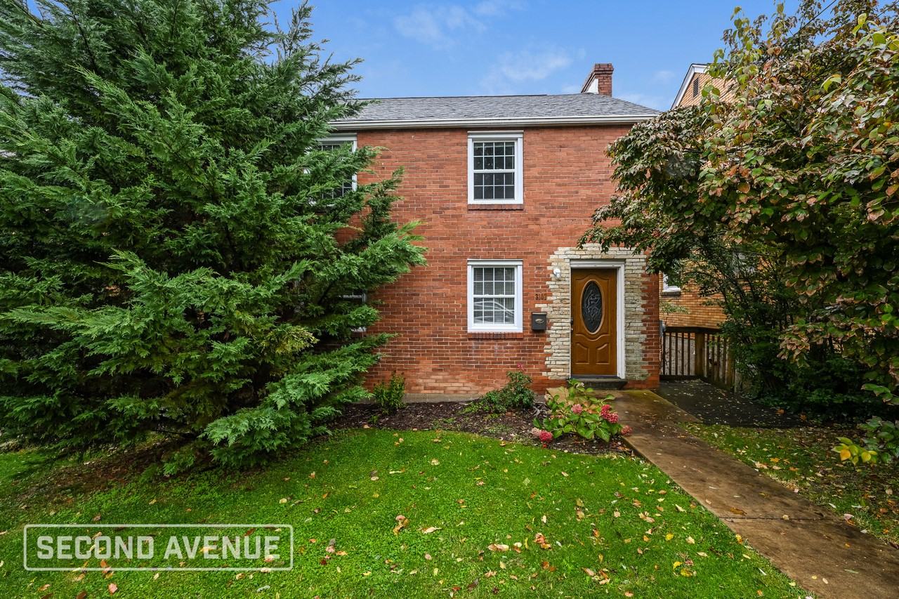 3107 Elroy Avenue - Photo 2 of 28