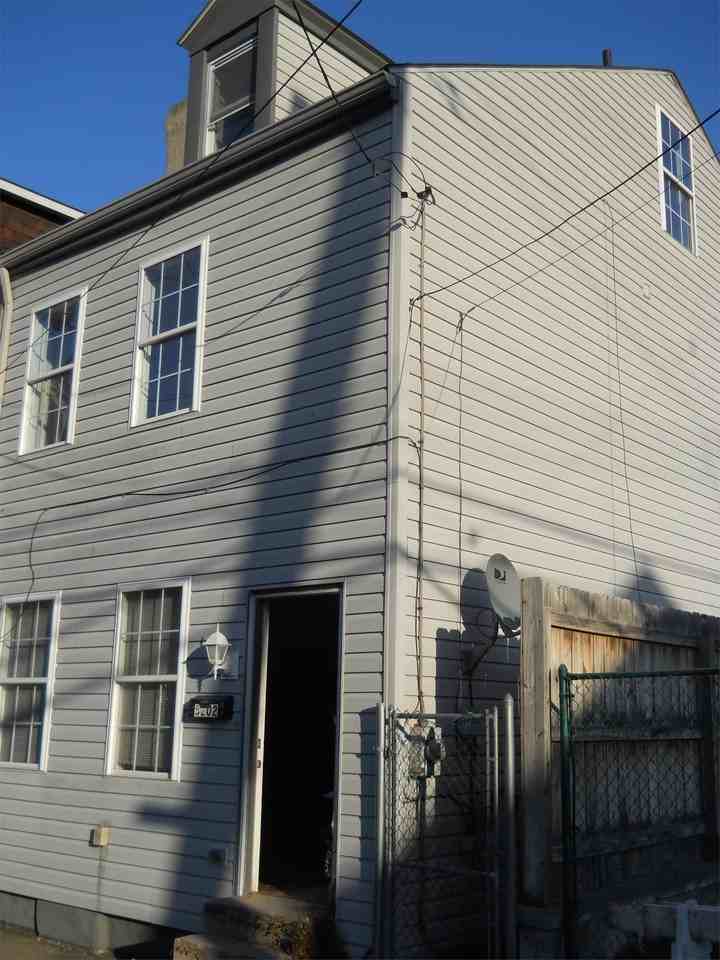 5202 Dresden Way - Photo 2 of 30