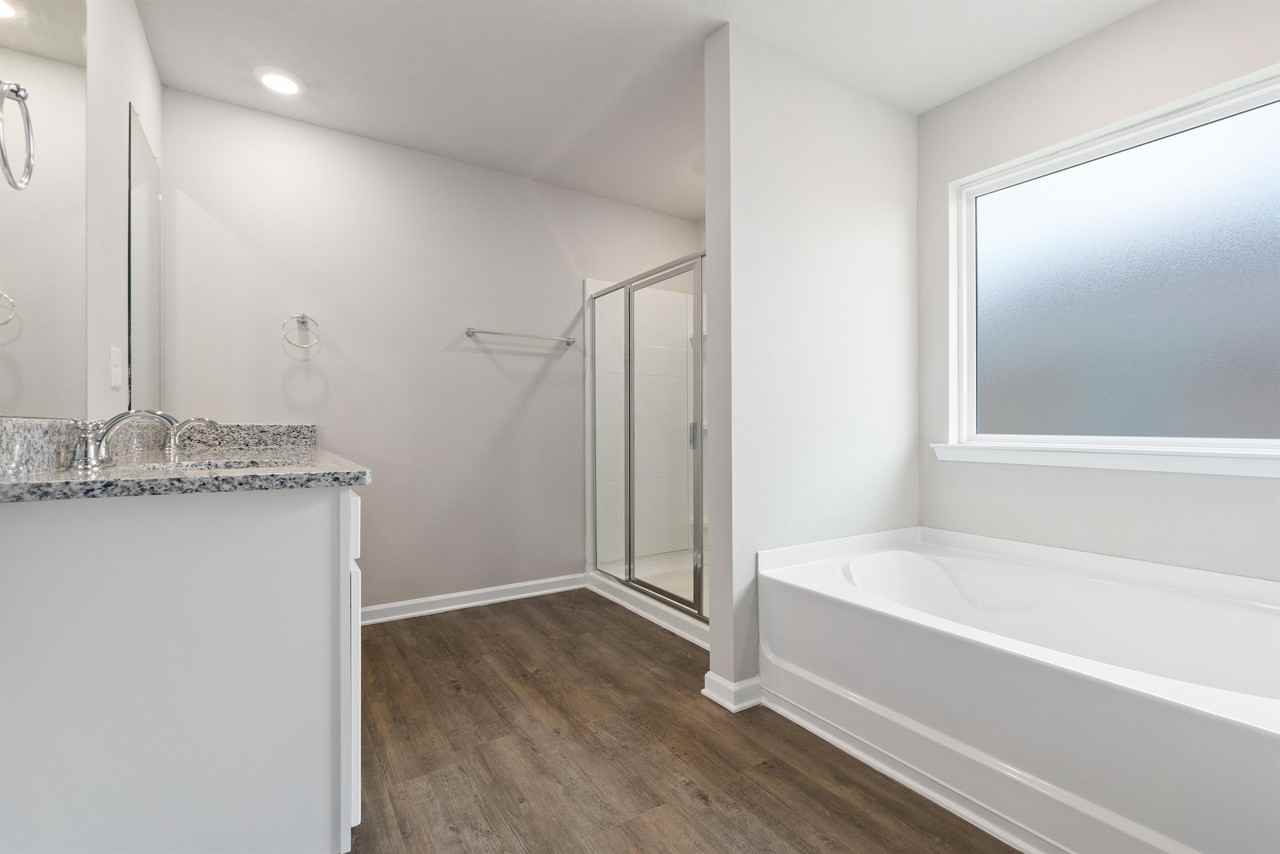 2535 Arbordale Loop - Photo 2 of 20