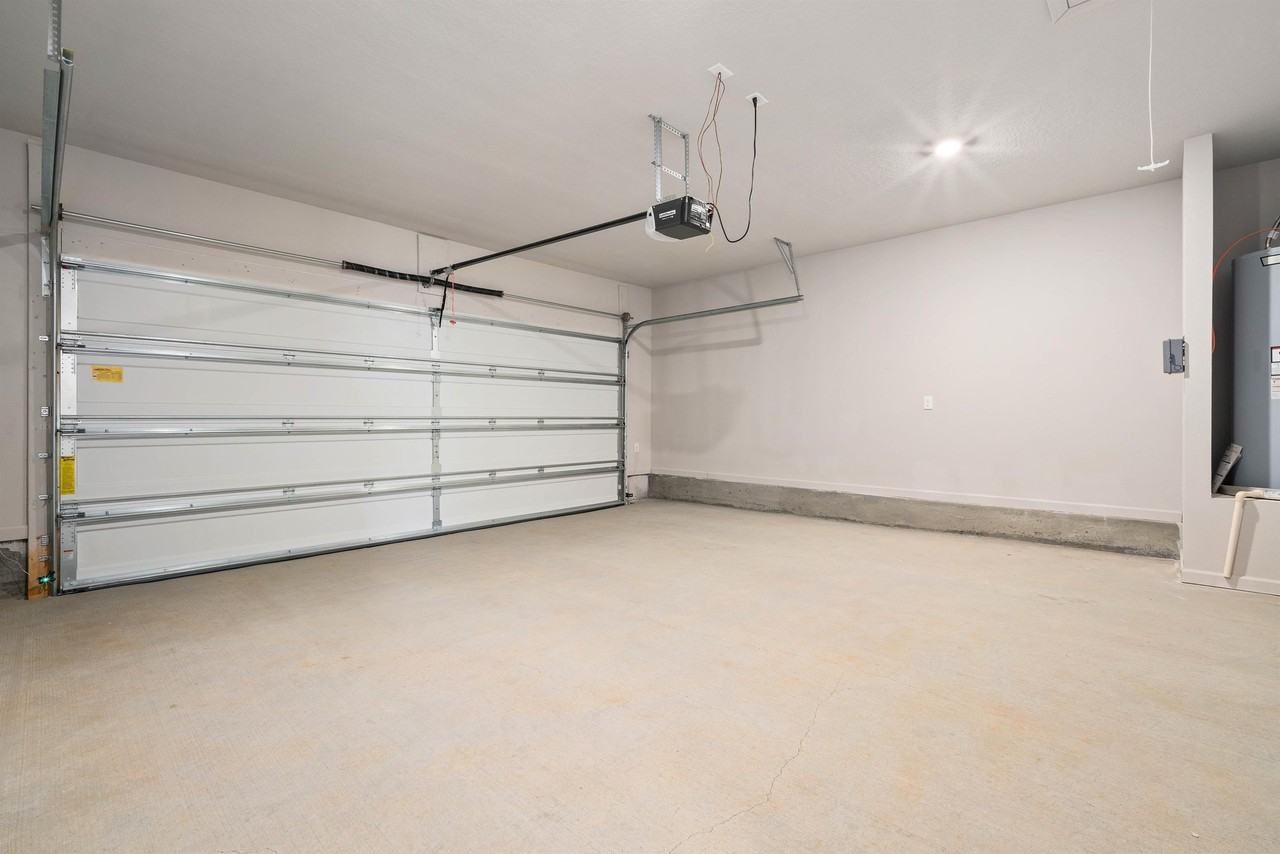 2535 Arbordale Loop - Photo 5 of 20