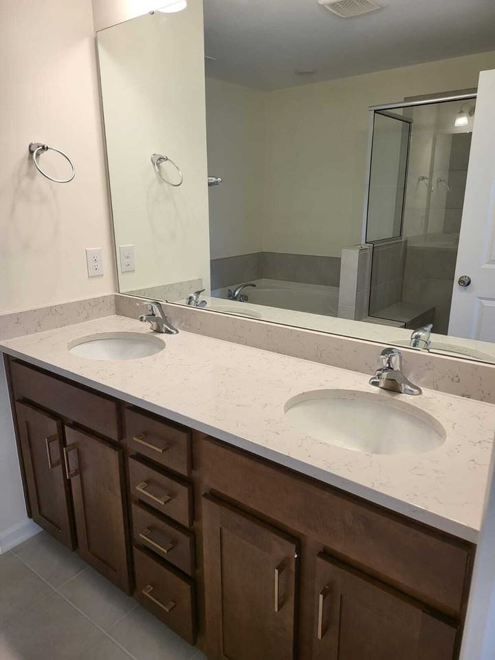 436 Church St #1 - Photo 5 of 22