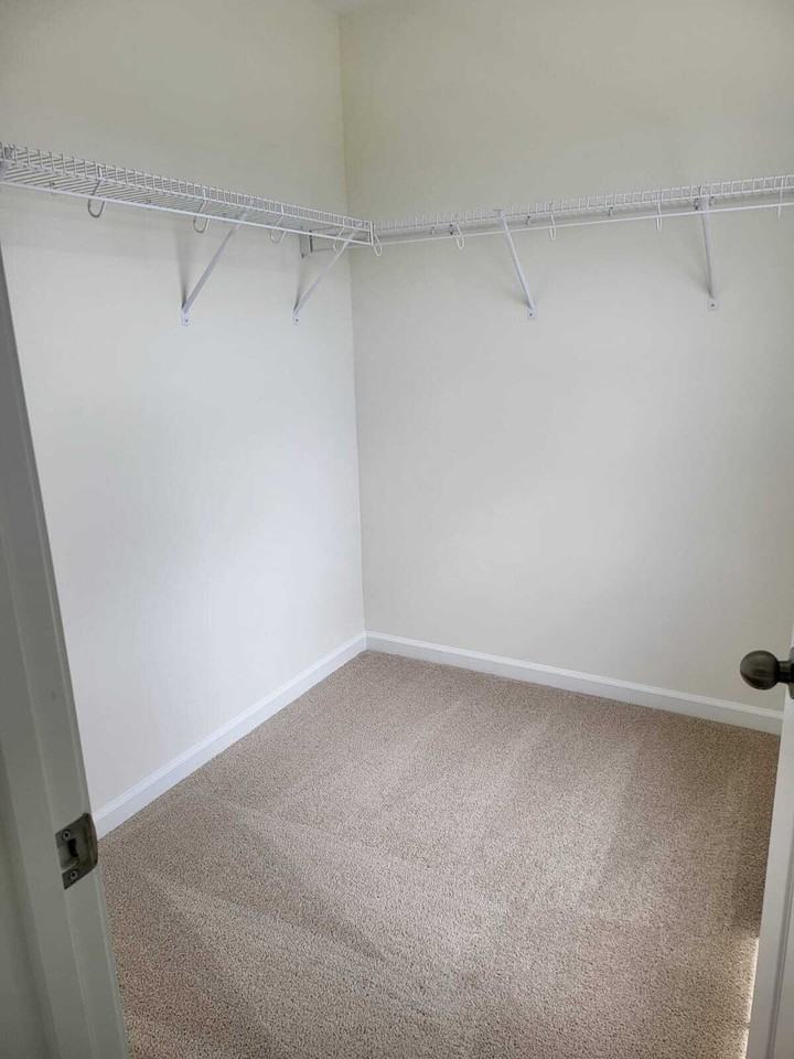 436 Church St #1 - Photo 6 of 22