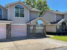 featured image of 903 Piedmont Pl #1