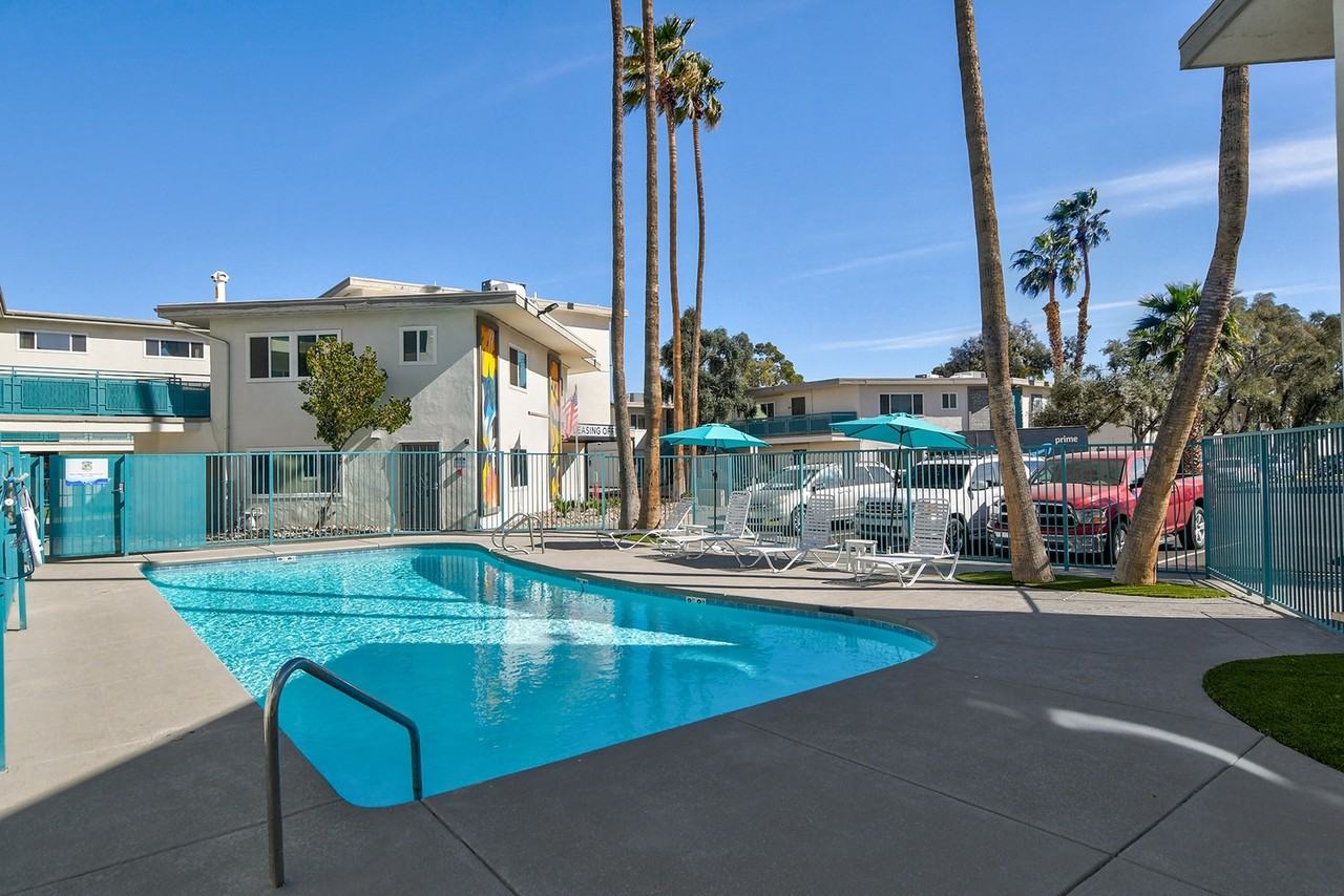 The Hendrix - Photo 6 of 50