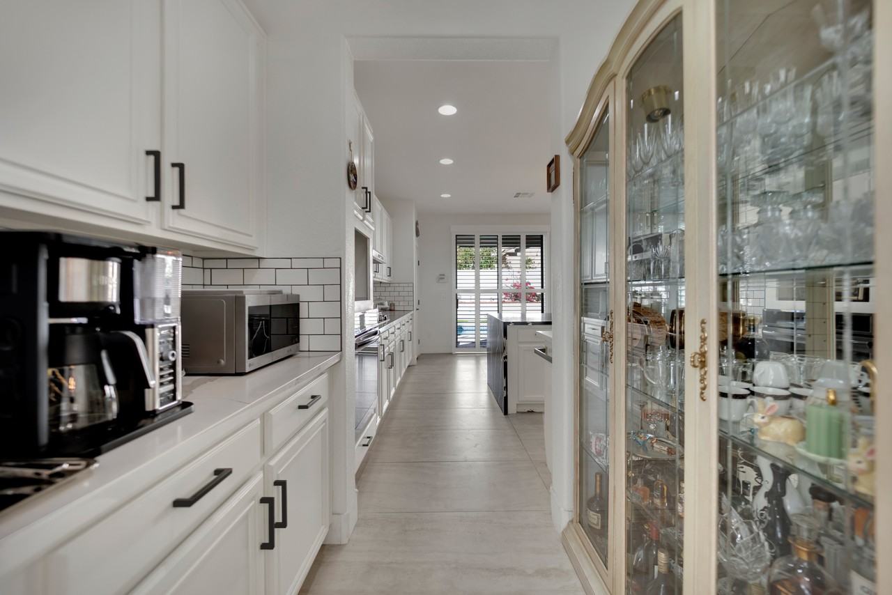 10336 Early Morning Ave - Photo 2 of 40