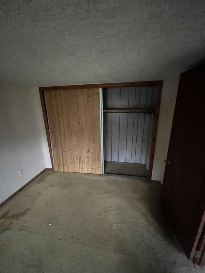 202 Saint Clair Ave Sw #R - Photo 3 of 16