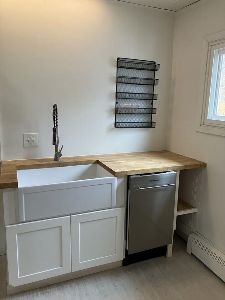 43 Wilder Avenue - Photo 2 of 13