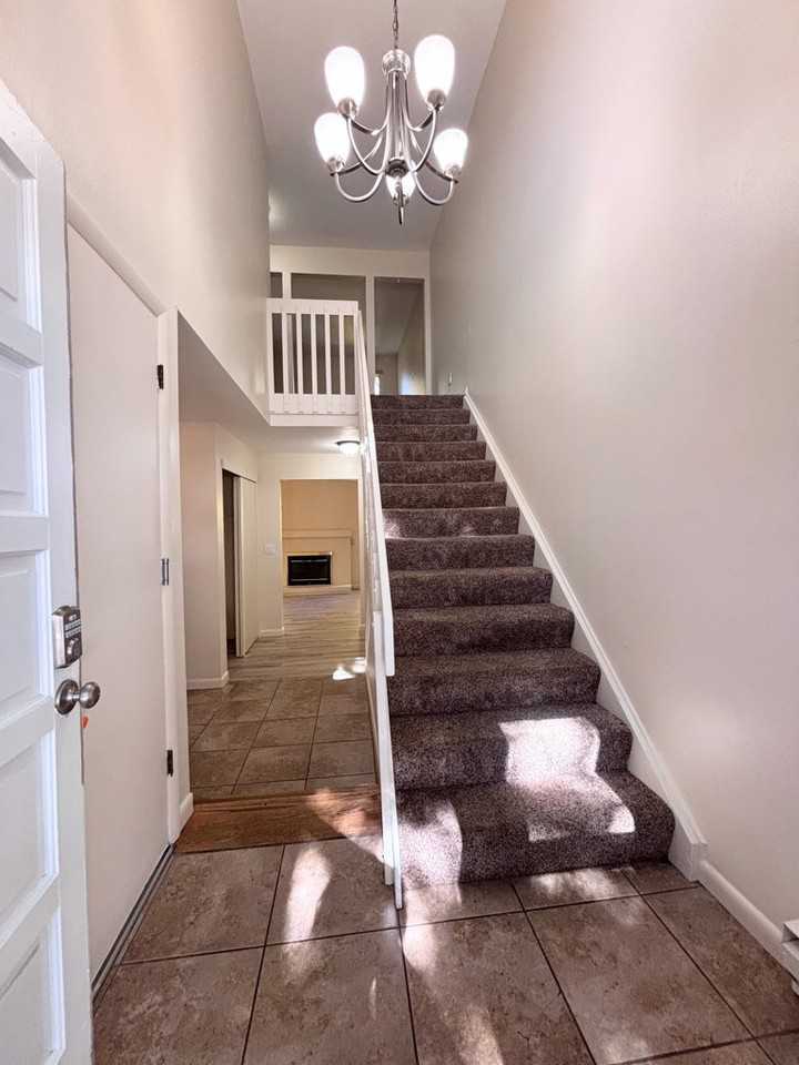 13933 E Oxford Pl - Photo 4 of 24