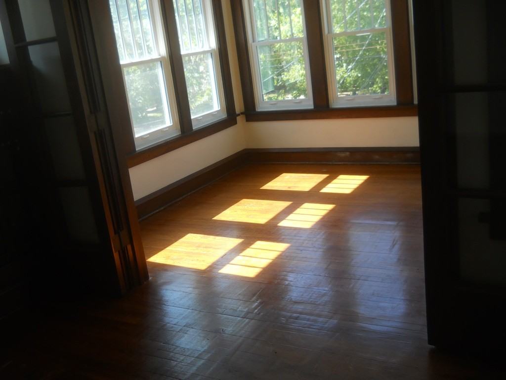 2143 Eldred Ave #2 - Photo 2 of 2