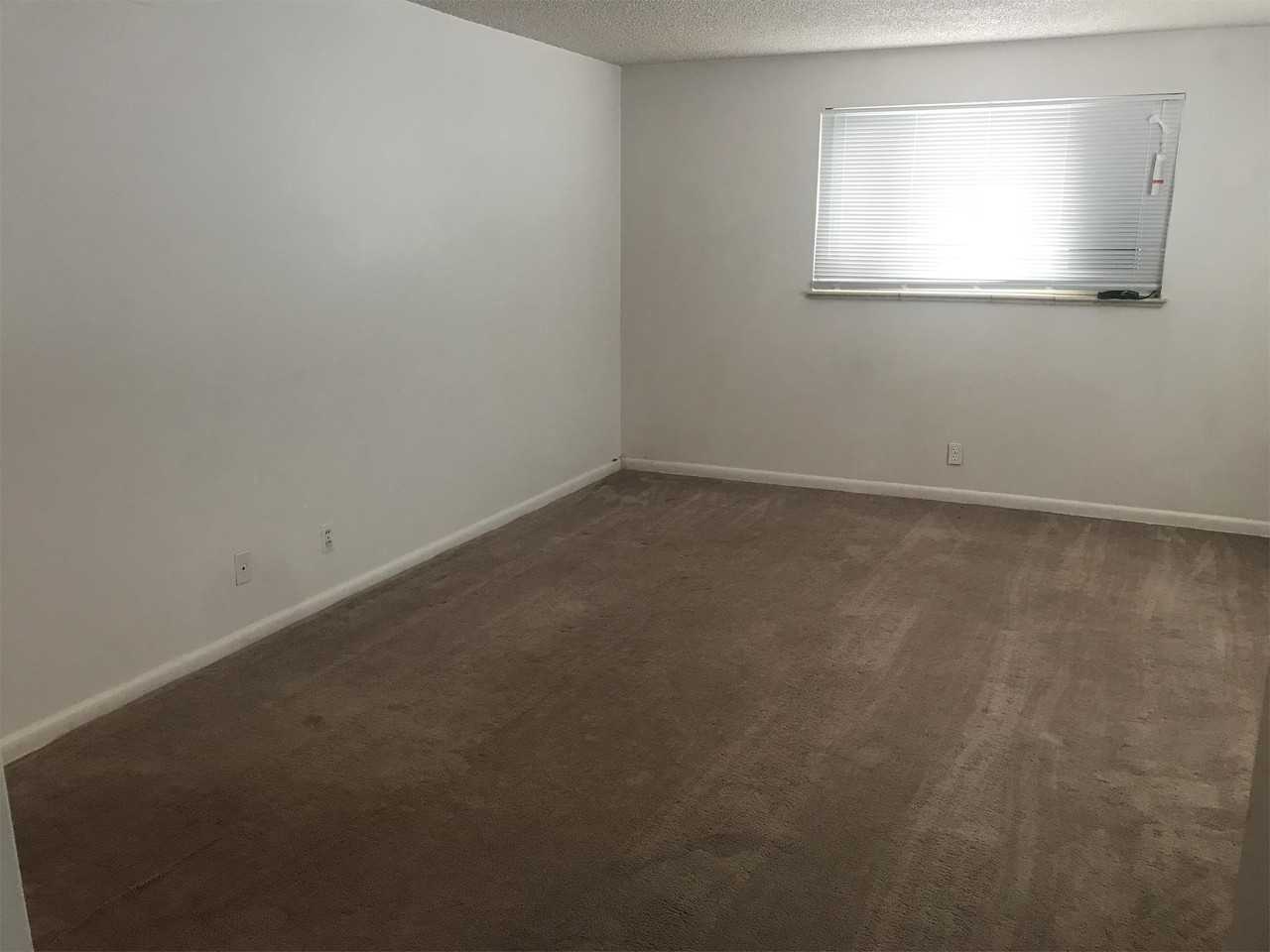 1816 Fremont Ave #2 - Photo 5 of 11