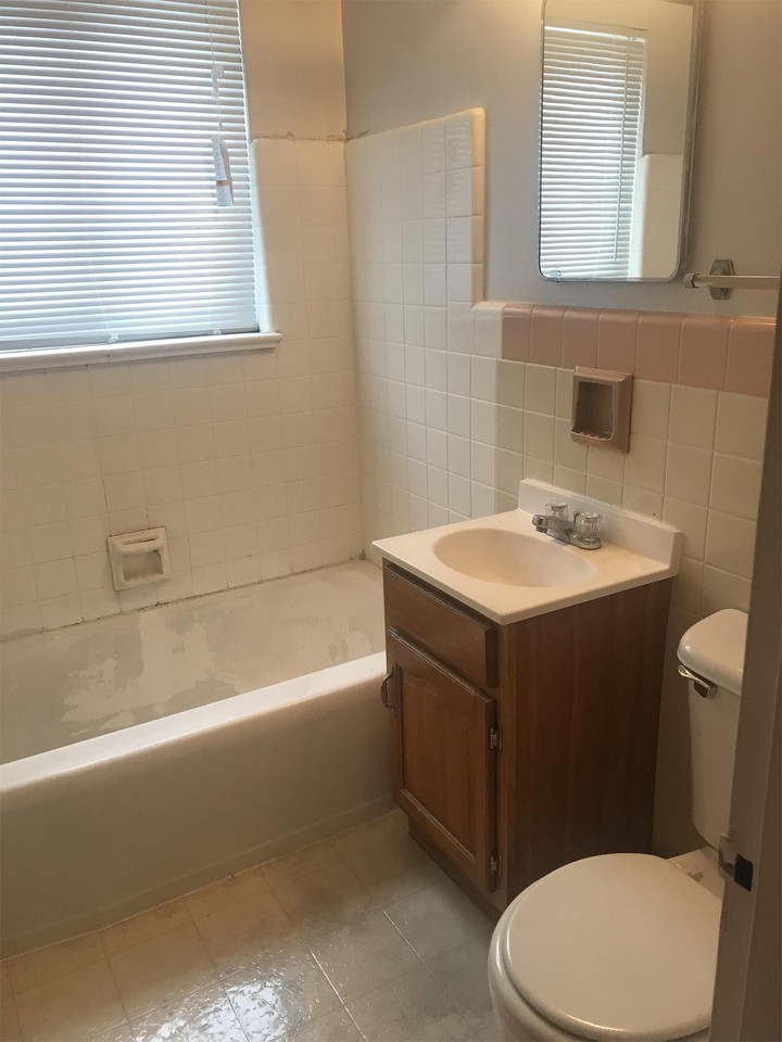 1816 Fremont Ave #2 - Photo 3 of 11