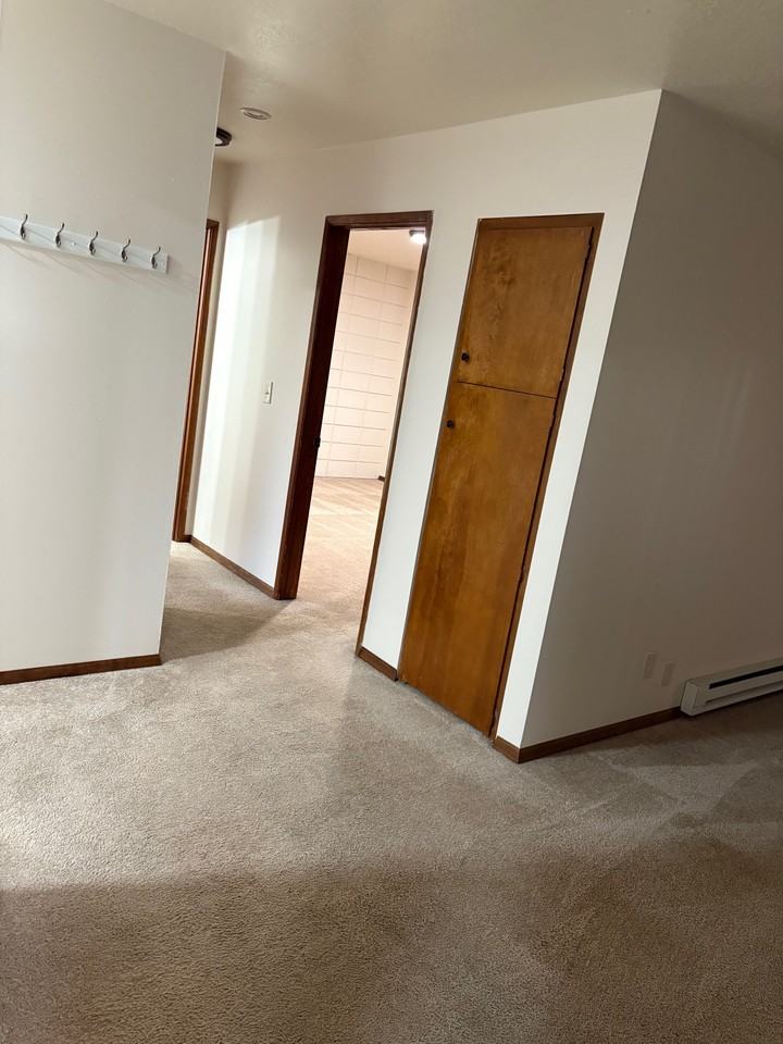 13050 Nw Cornell Rd #E02 - Photo 4 of 12