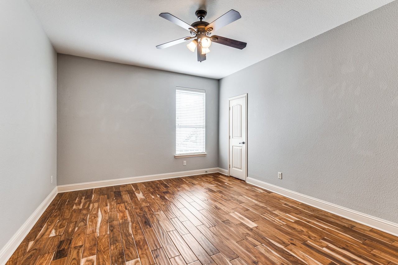 2712 Merida Ave #2712 - Photo 7 of 20