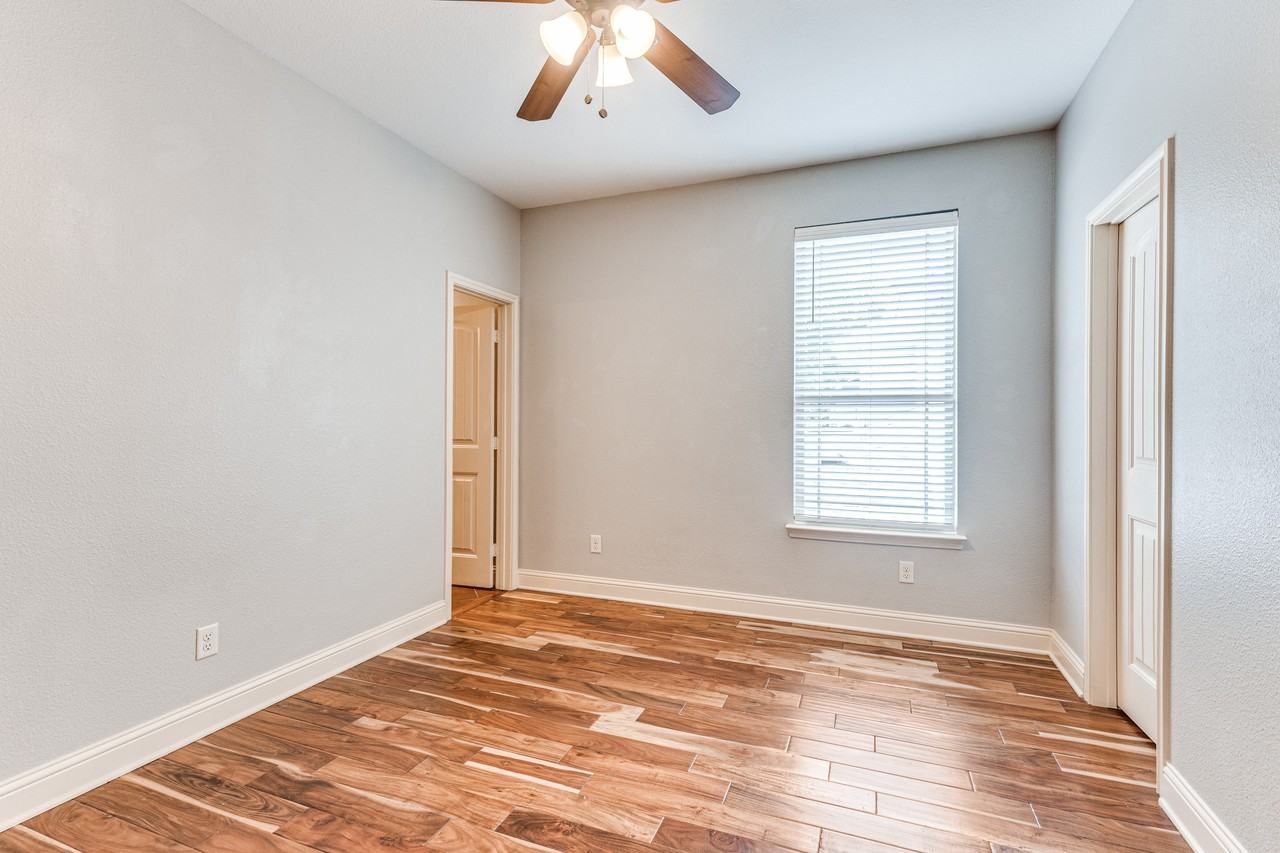 2712 Merida Ave #2712 - Photo 6 of 20