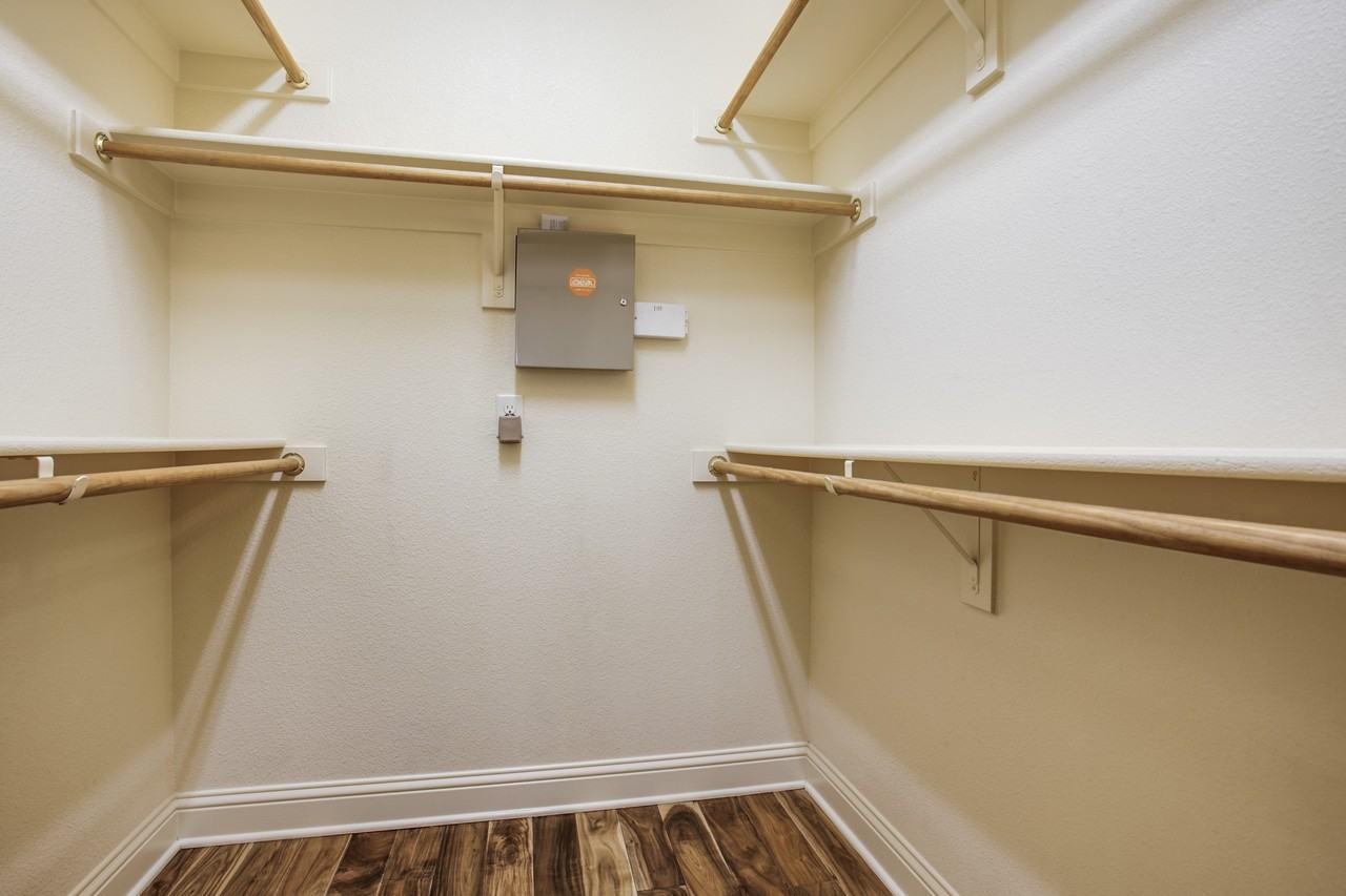 2712 Merida Ave #2712 - Photo 3 of 20