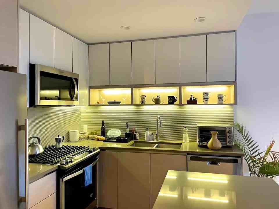 Highland Ct & University Crescent #512A - Photo 6 of 19