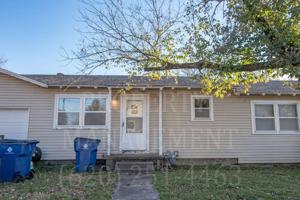 featured image of 2001 West 6th Street