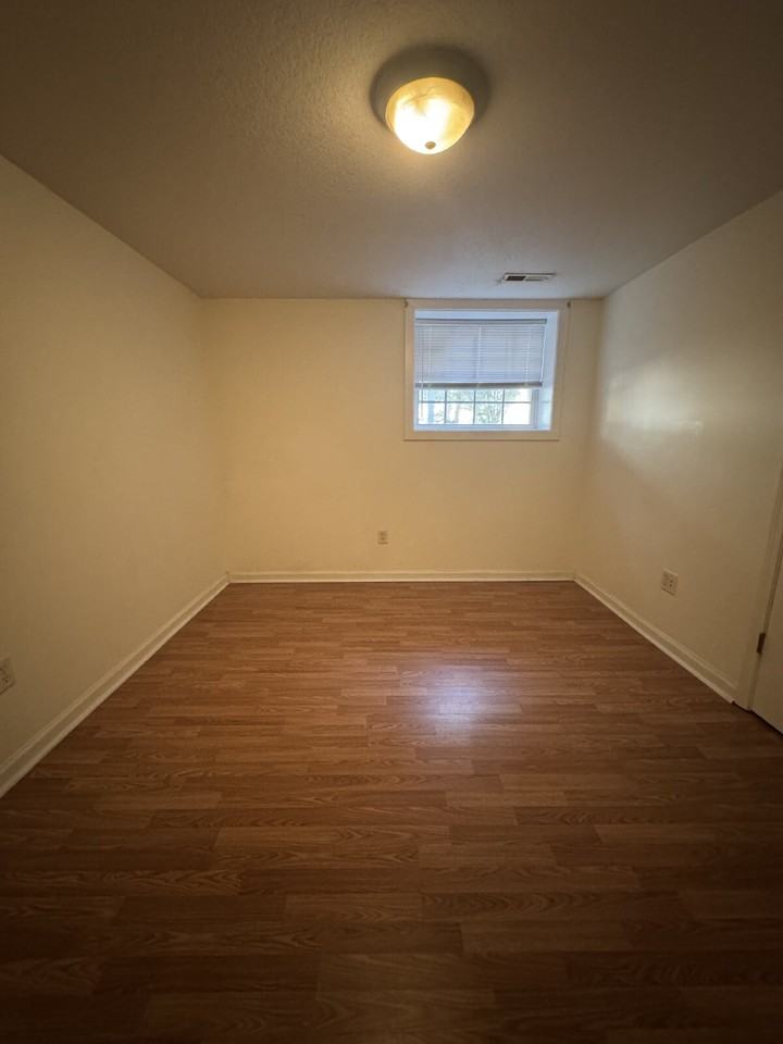 1416 Highland Ave #D - Photo 3 of 24