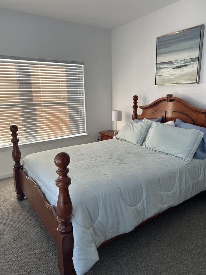 153 Markham Drive - Photo 2 of 30