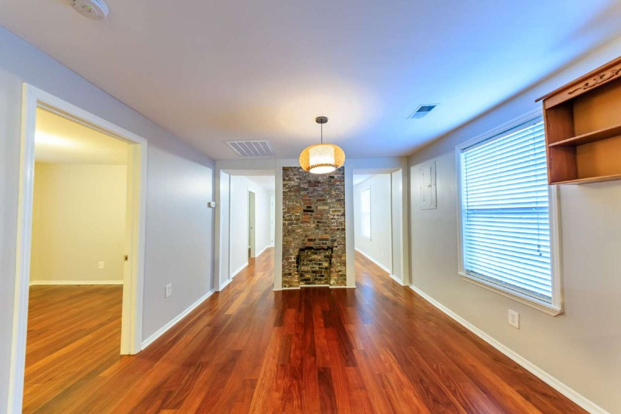 891 W Sharpe Ave - Photo 6 of 23