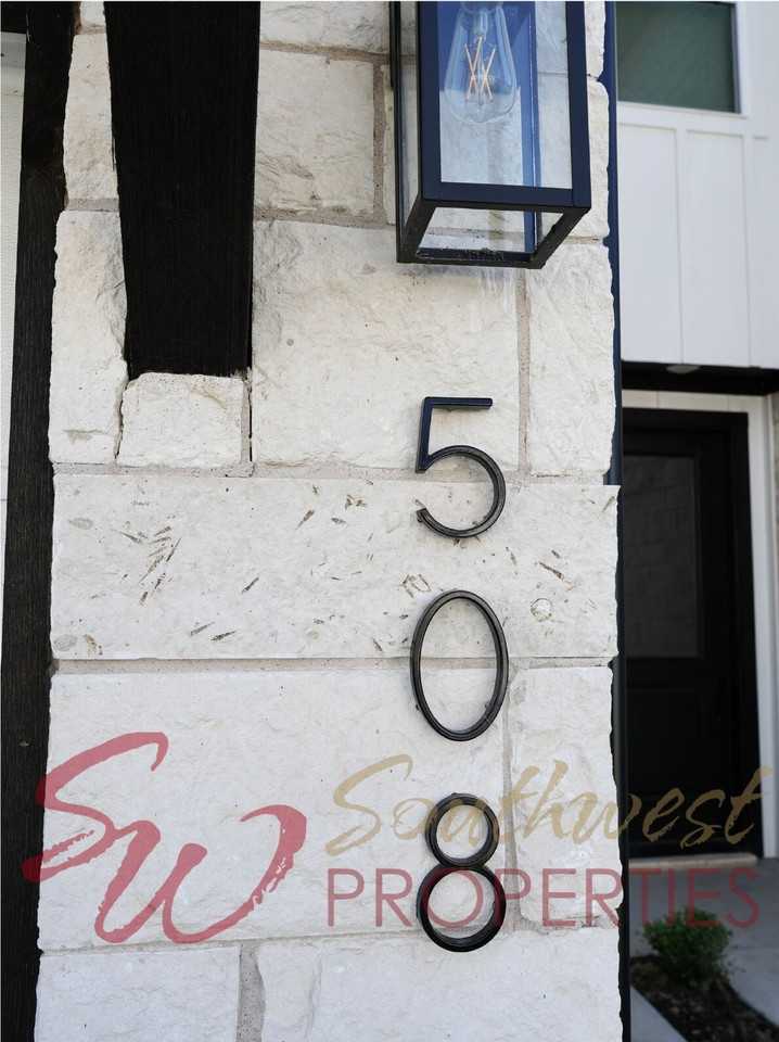 508 Galt Dr - Photo 2 of 35