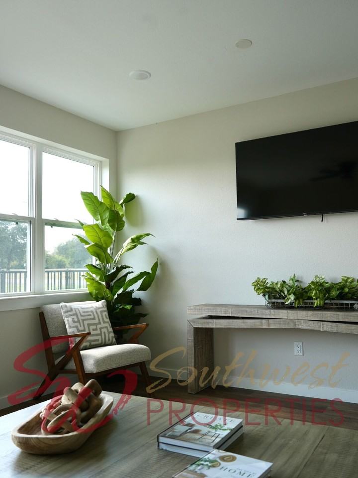 508 Galt Dr - Photo 6 of 35