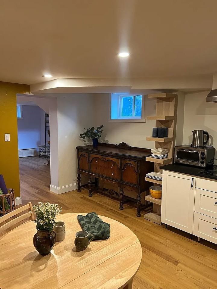 7800 Westview Dr #2 - Photo 3 of 10