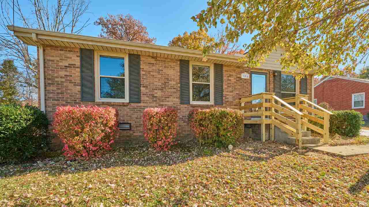 305 East Hillcrest Drive - Photo 3 of 19